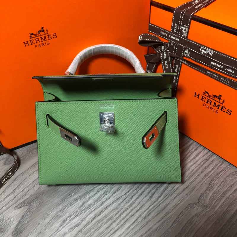 Luxurious Totes - Latest - 6741