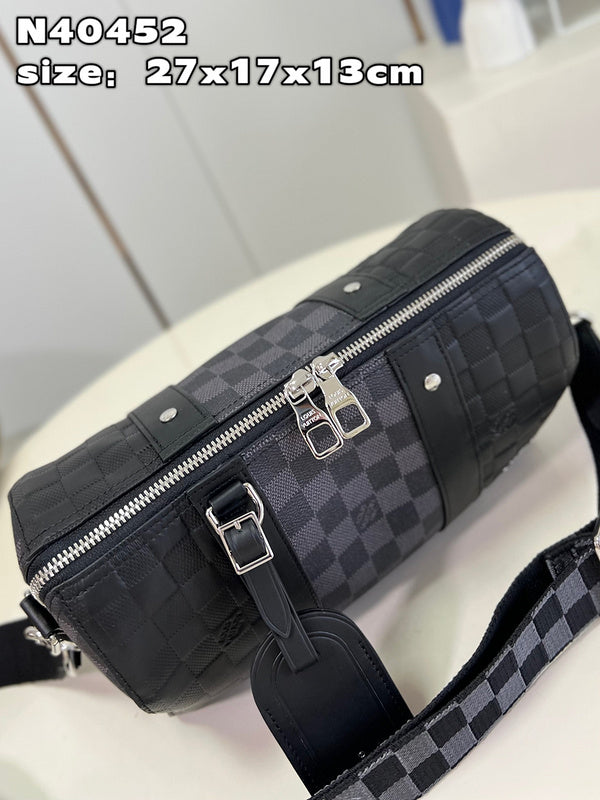 LOV - Luxurious Totes - 461
