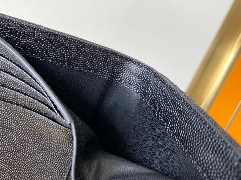 Luxurious Totes - Latest - 7079
