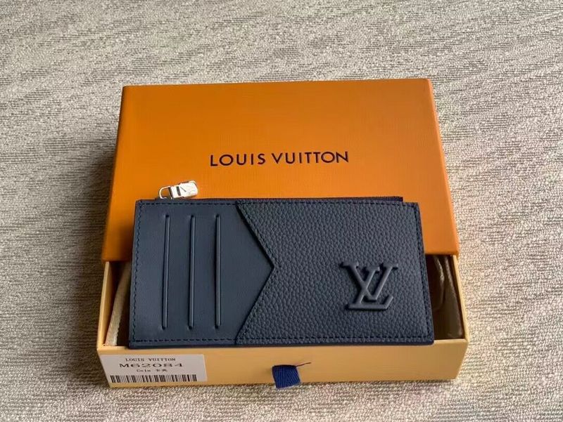 LOV - Luxurious Totes - 534