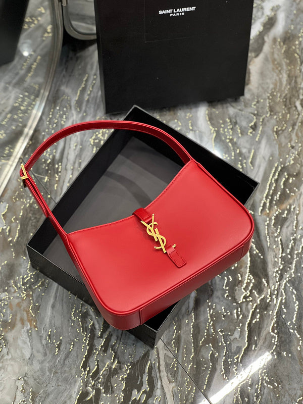 Luxurious Totes - Latest - 8117