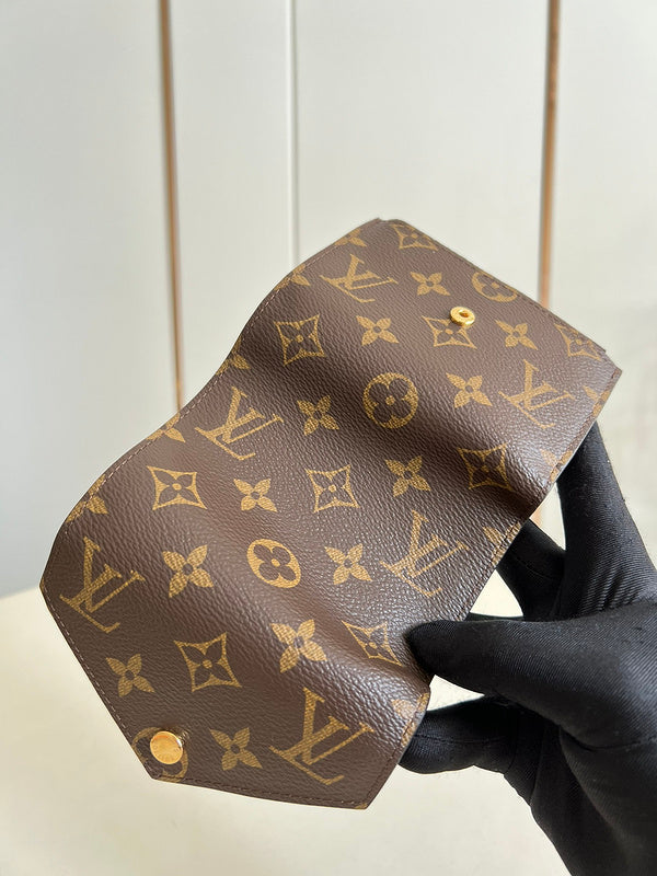 LOV - Luxurious Totes - 1868