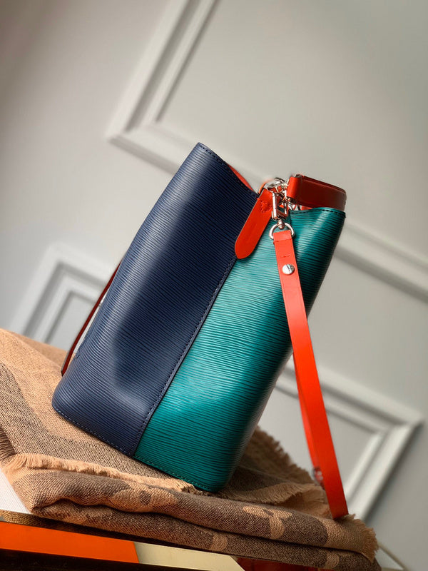 Luxurious Totes - Latest - 9743