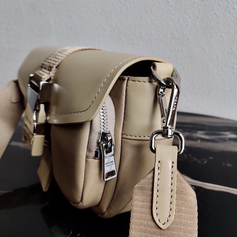 Luxurious Totes - Latest - 4740