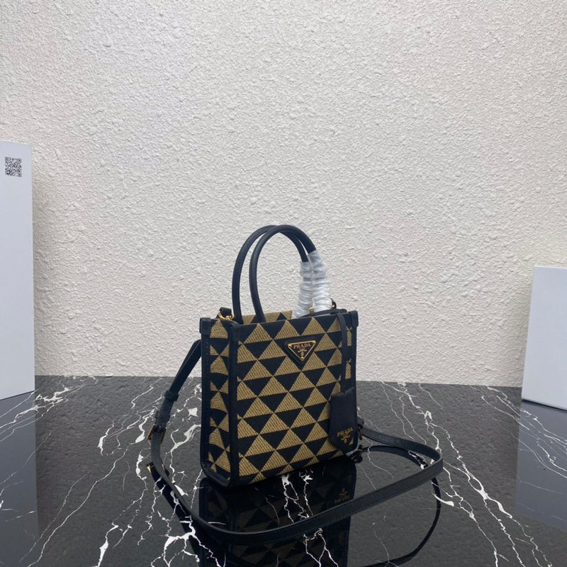 Luxurious Totes - Latest - 4572