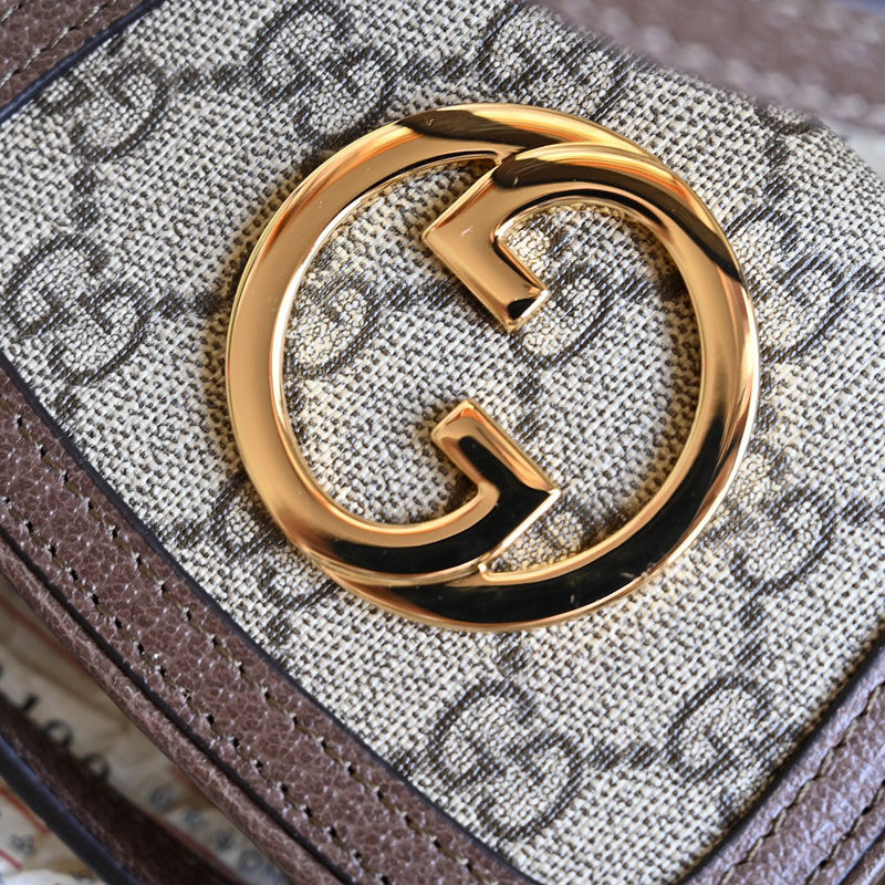 GUI - Luxurious Totes - 899