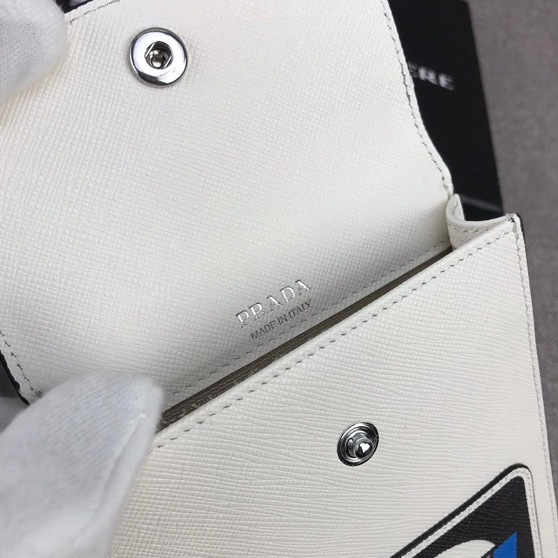 PDA - Luxurious Totes - 037