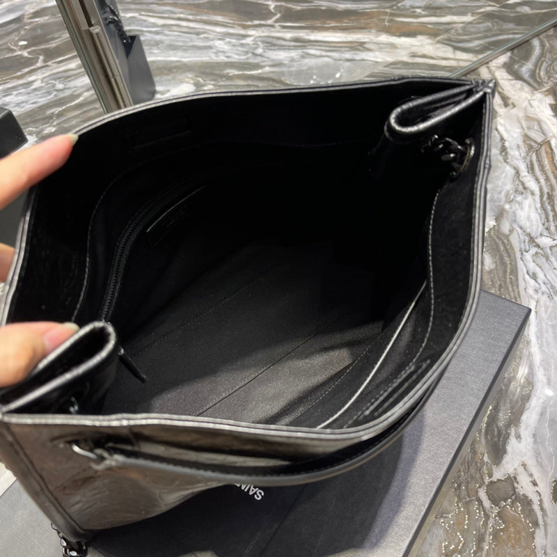 Luxurious Totes - Latest - 8248