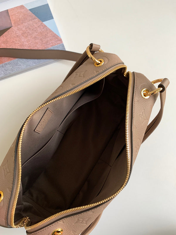 Luxurious Totes - Latest - 1786