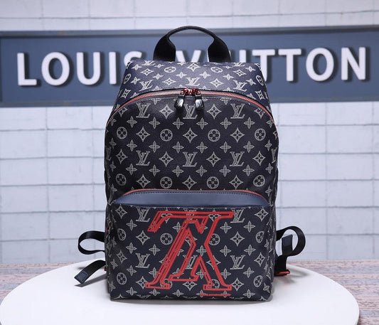 LOV - Luxurious Totes - 384