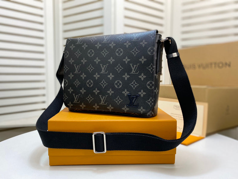 LOV - Luxurious Totes - 2507