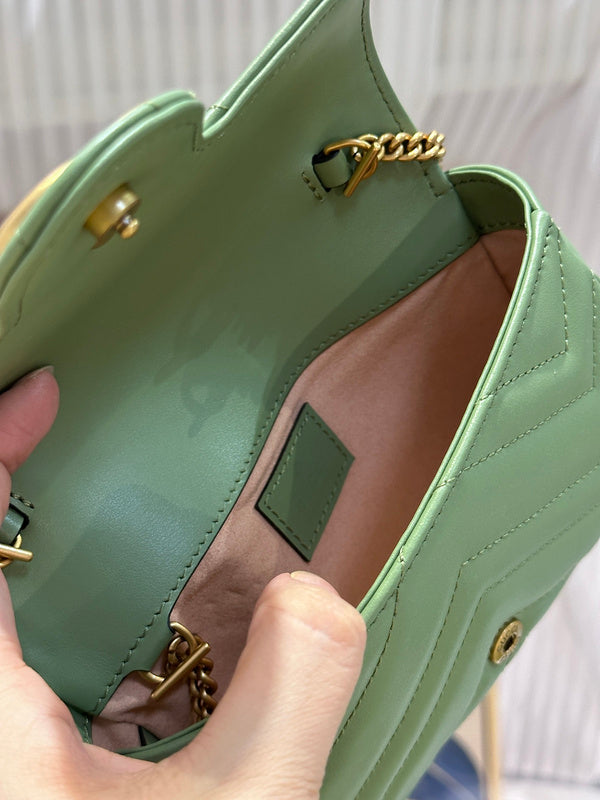 GUI - Luxurious Totes - 320