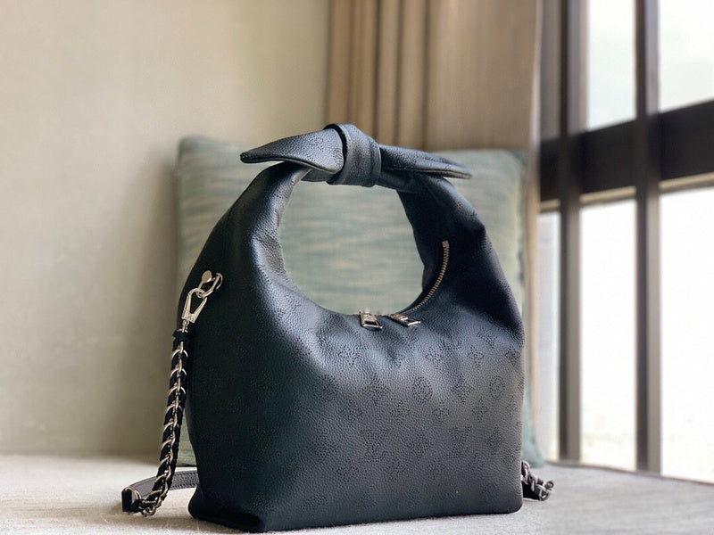 LOV - Luxurious Totes - 1240