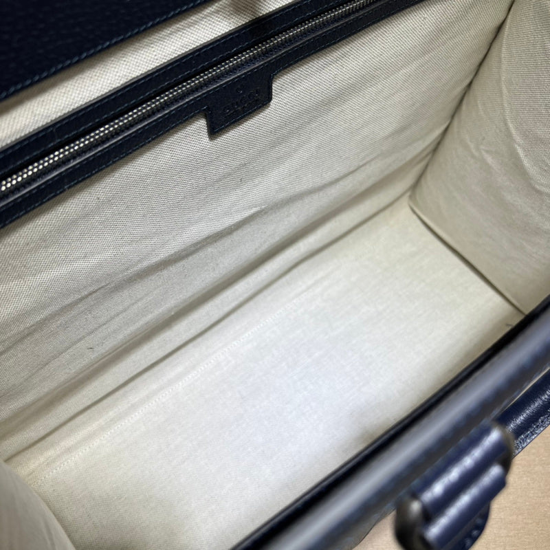 GUI - Luxurious Totes - 459