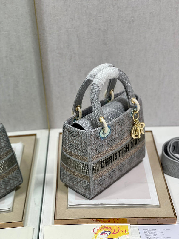 Luxurious Totes - Latest - 6316