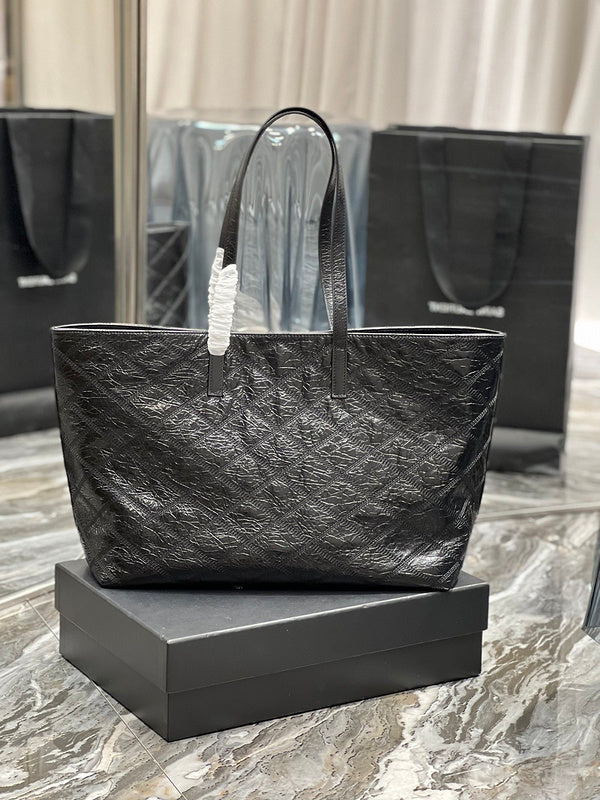 Luxurious Totes - Latest - 7991