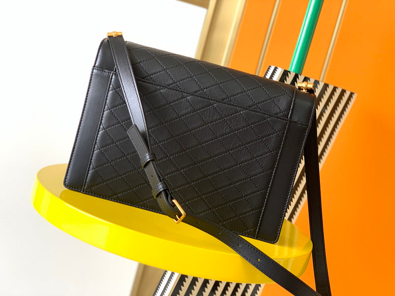 Luxurious Totes - Latest - 8165