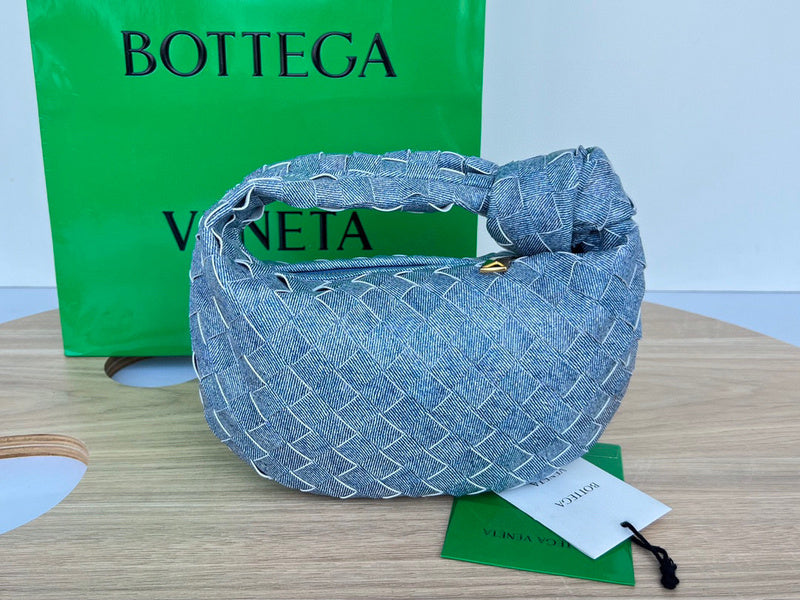 Luxurious-Totes - BV Bags - 1965