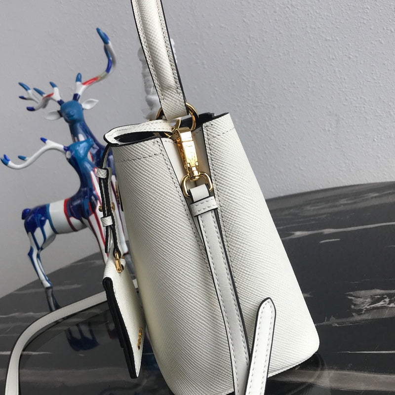 Luxurious Totes - Latest - 4661