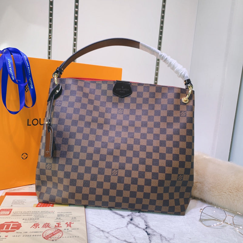 LOV - Luxurious Totes - 2365