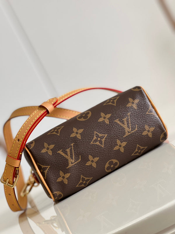 LOV - Luxurious Totes - 1878