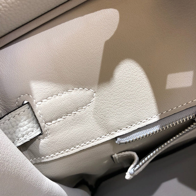 Luxurious Totes - Latest - 6857
