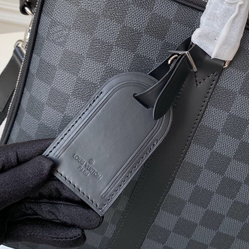 LOV - Luxurious Totes - 2657