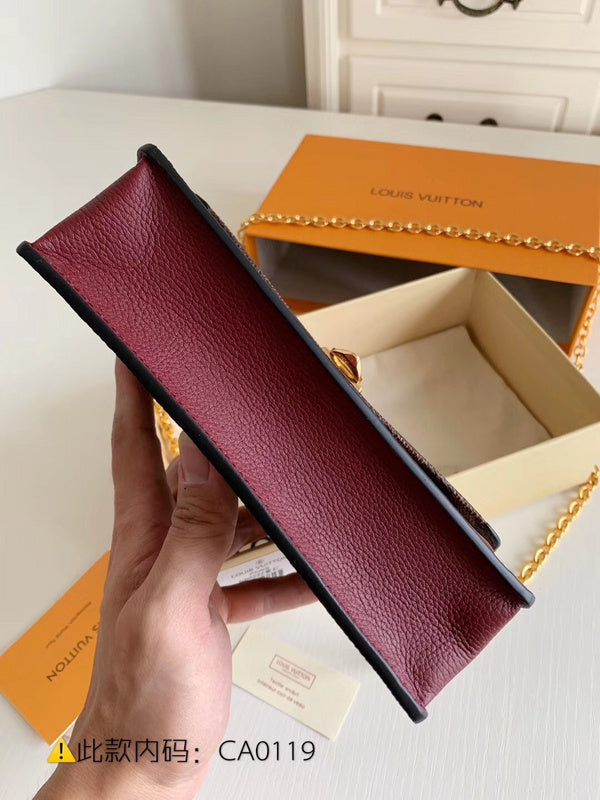 Luxurious Totes - Latest - 2410