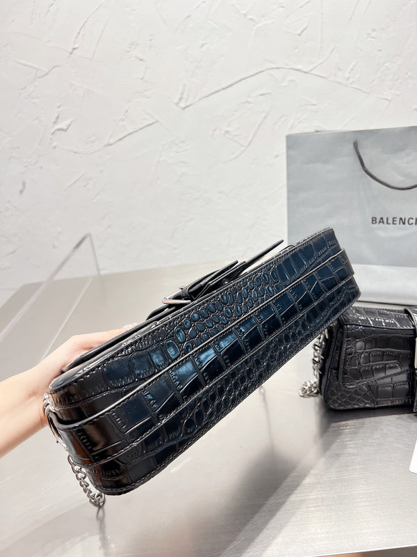 Luxurious Totes - BGA2 Bags - 049