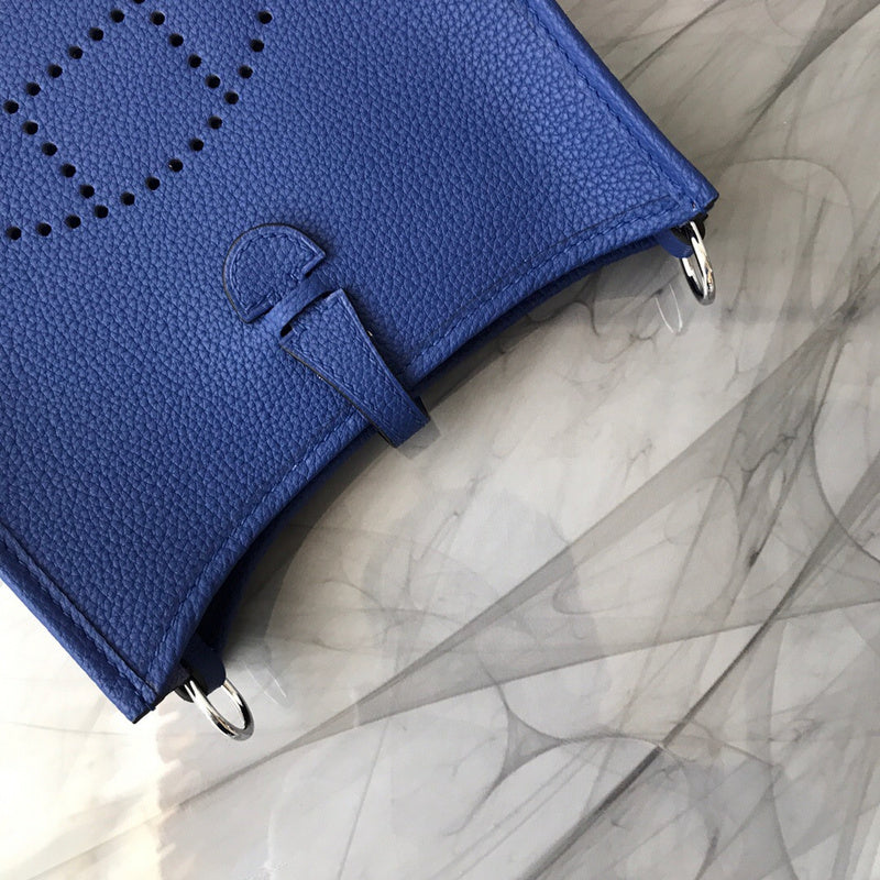 Luxurious Totes - Latest - 6841