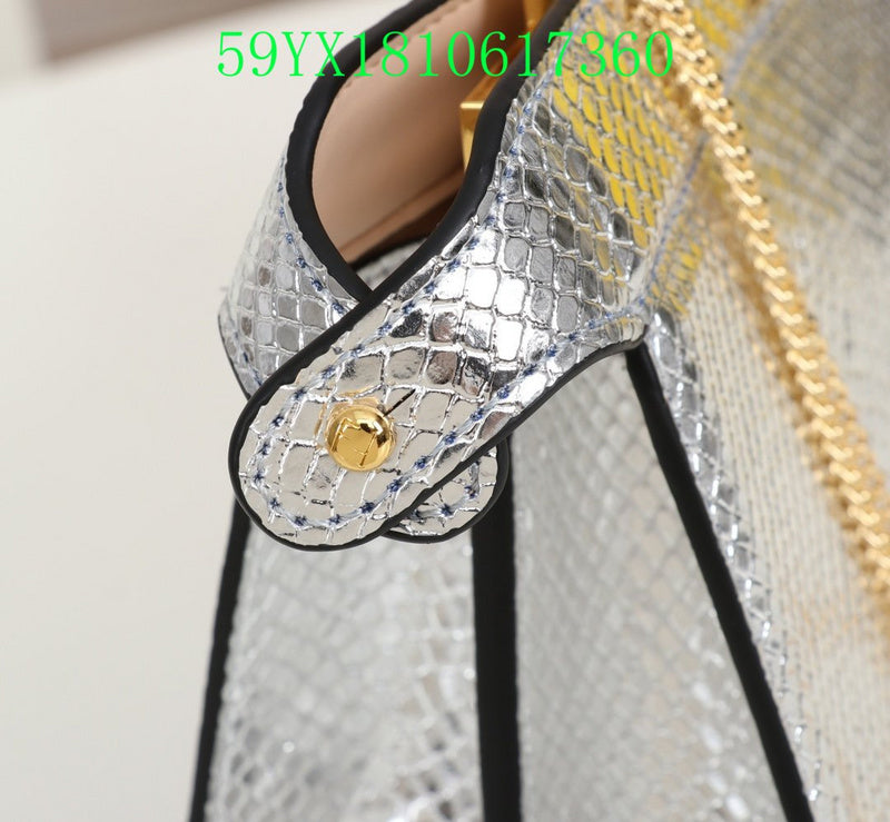 GC - Shoulder - 2992