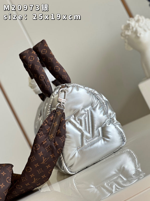 LOV - Luxurious Totes - 949