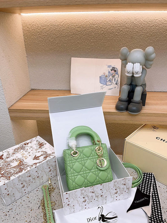 Luxurious Totes - DOR2 Bags - 155