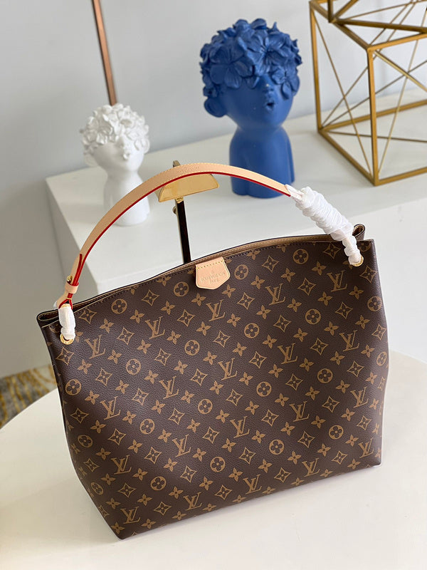 LOV - Luxurious Totes - 2161