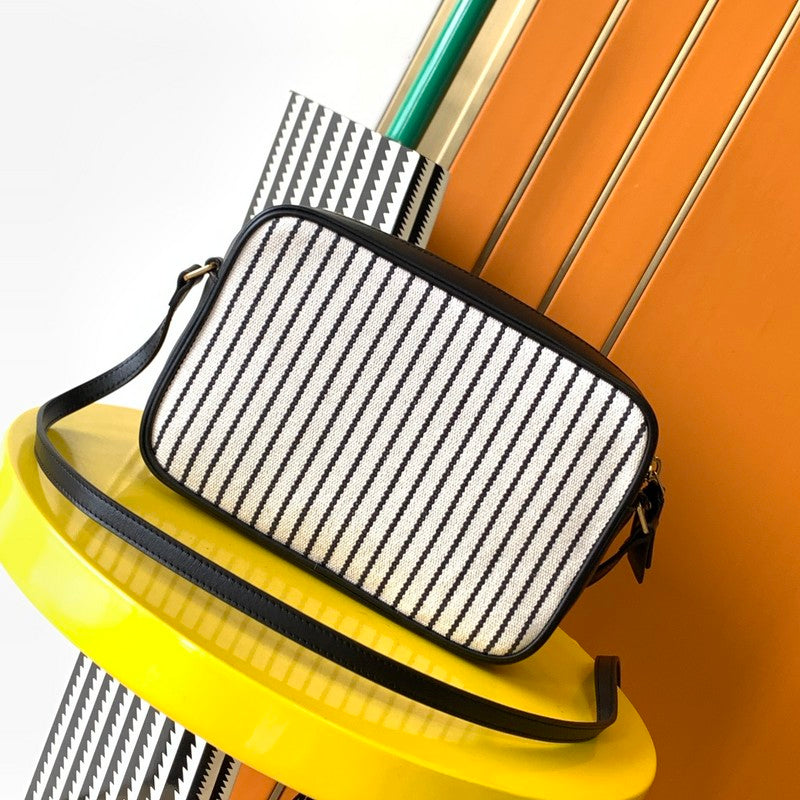 Luxurious Totes - Latest - 8088