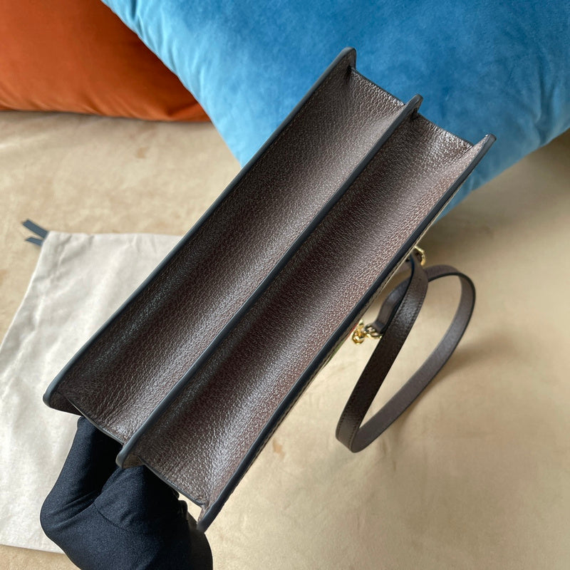 GUI - Luxurious Totes - 350