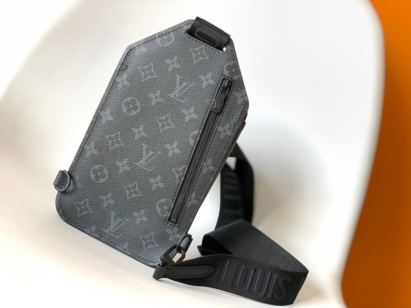 LOV - Luxurious Totes - 1560