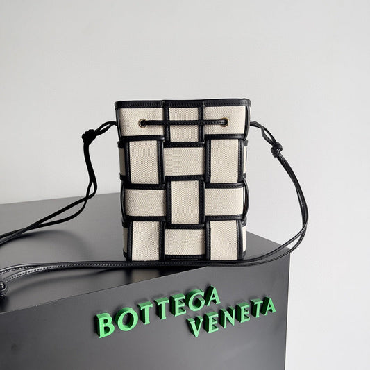 Luxurious-Totes - BV Bags - 1861