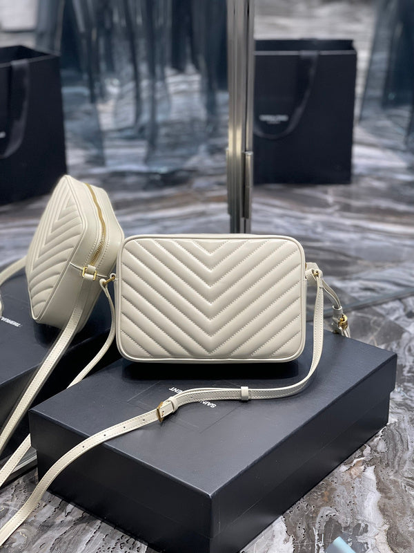 Luxurious Totes - Latest - 8214