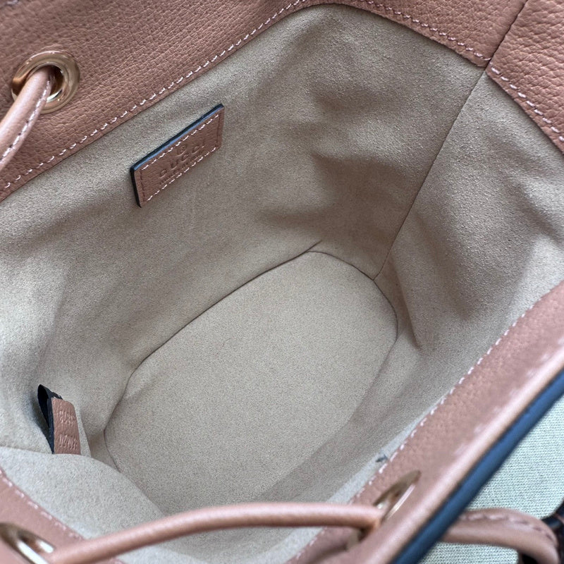 GUI - Luxurious Totes - 154