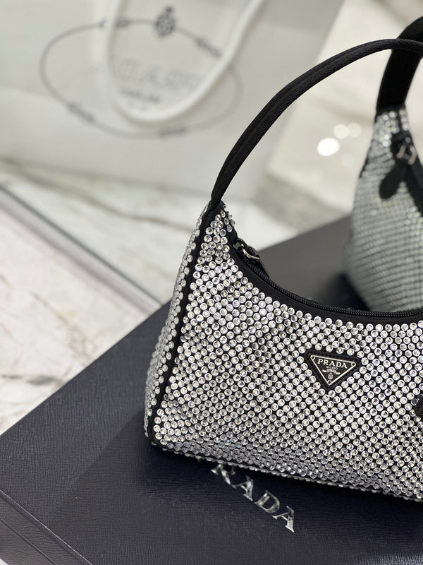 PDA - Luxurious Totes - 134