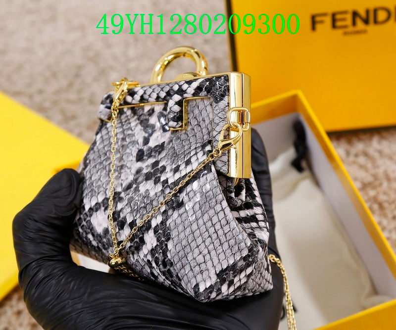 GC - Shoulder - 2699