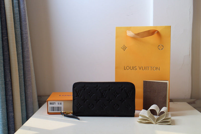 Luxurious Totes - Latest - 853