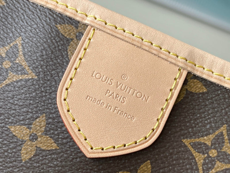 LOV - Luxurious Totes - 1668