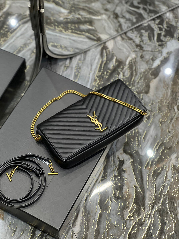 Luxurious Totes - Latest - 8496