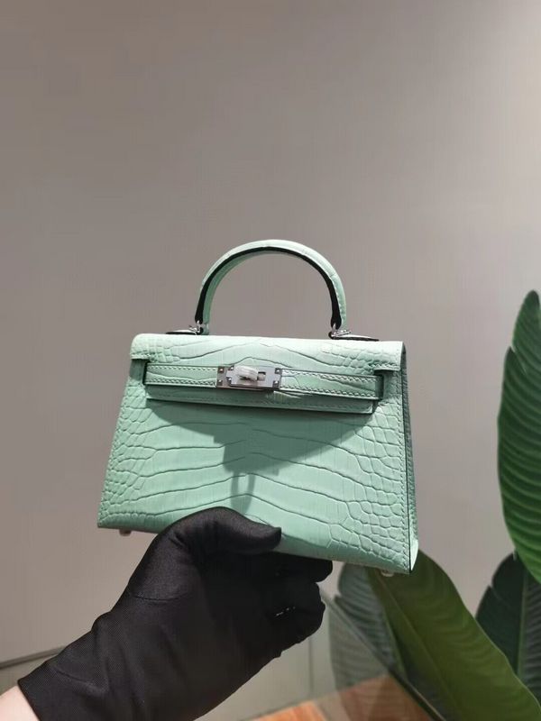 HMS - Luxurious Totes - 009
