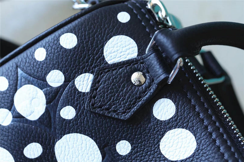 Lux-Totes - LOV Bags - 478