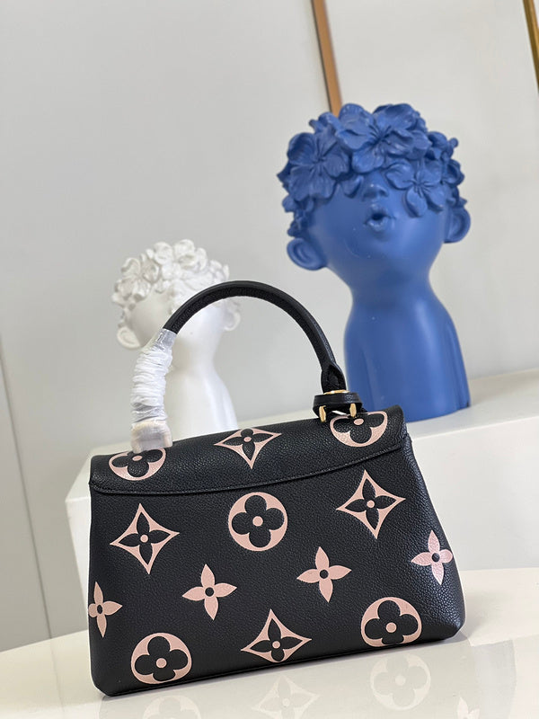 LOV - Luxurious Totes - 1605