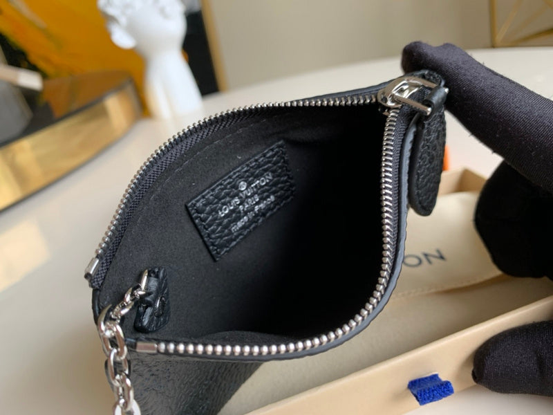 Luxurious Totes - Latest - 823