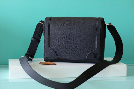 Lux-Totes - LOV Bags - 4154